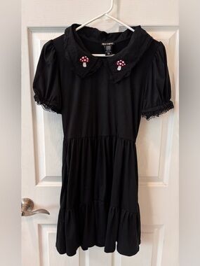 Hot‎ Topic Black Mushroom Collar Dress